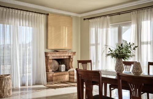Gaitanion Villa | 400 m² Villa ∙ 4 bedrooms ∙ 8 guests