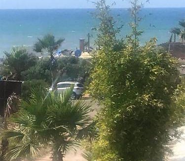 Tamariss Villa | 400 m² Villa ∙ 4 bedrooms ∙ 8 guests