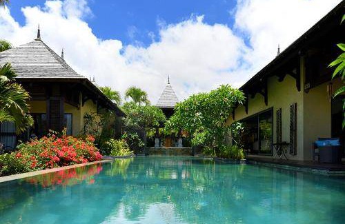 Bel Ombre Villa | 400 m² Villa ∙ 5 bedrooms ∙ 10 guests
