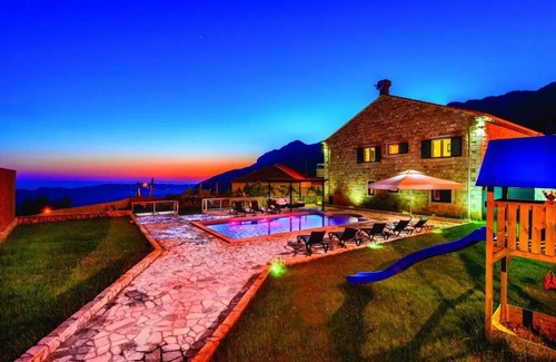 Dubravka Villa | 400 m² Villa ∙ 6 bedrooms ∙ 16 guests