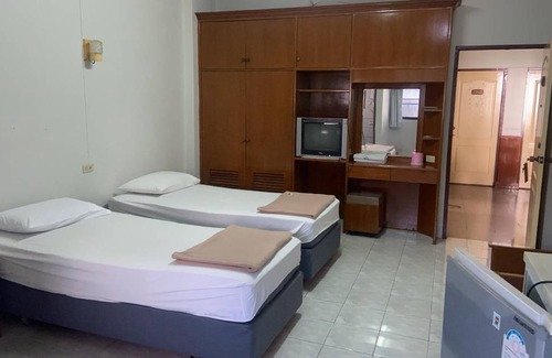 Hua Wiang Apartment | 4000 m² Apartment ∙ 20 bedrooms ∙ 2 guests