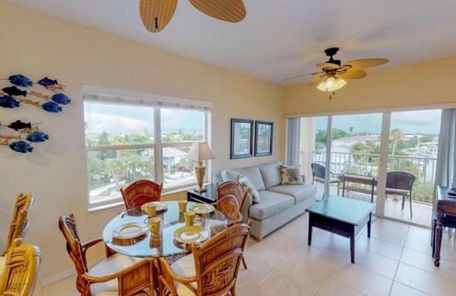 Madeira Beach House | 401 - Skyline