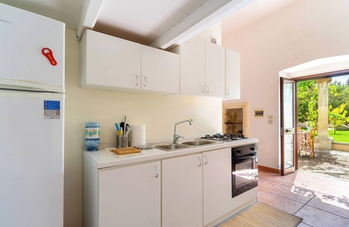 Cutrofiano House | 4024 Casina Litta by BarbarHouse
