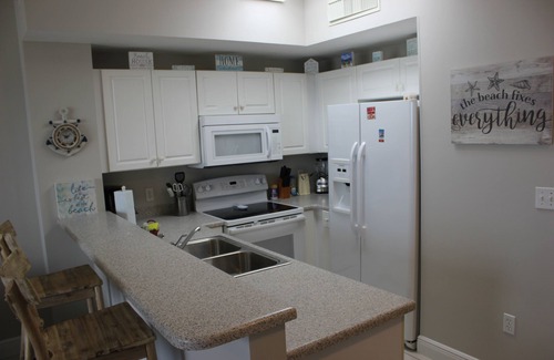 Miramar Beach Condo | 406 Celadon 1 Bedroom with KING BED and 2 Baths + bunks & FREE BEACH SERVICE!