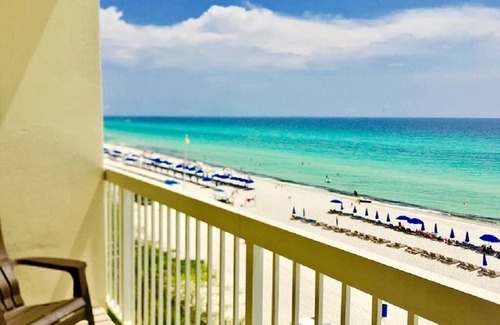Miramar Beach Condo | 406 Celadon 1 Bedroom with KING BED and 2 Baths + bunks & FREE BEACH SERVICE!