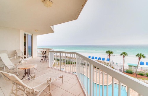 Destin House | 406E Silver Beach Towers