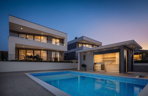 Zidarici House | 407 m² House ∙ 6 bedrooms ∙ 12 guests