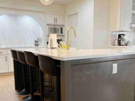 Lubbock House | 409 m² House ∙ 6 bedrooms ∙ 16 guests