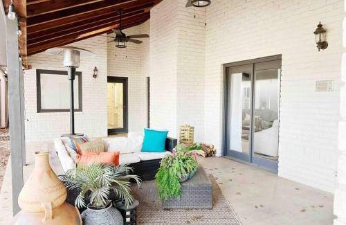 Lubbock House | 409 m² House ∙ 6 bedrooms ∙ 16 guests