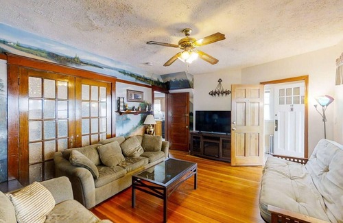 Old Orchard Beach Apartment | 40A. Two bedroom unit with views of the beach!