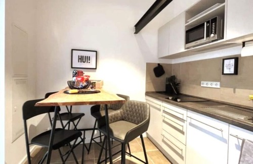 Krefeld Apartment | 40qm *Traumhaftes Studio* | City | Hbf | Ruhig