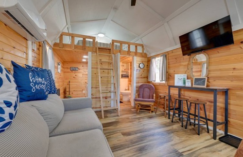 Austinville Apartment | 41 m² Apartment ∙ 5 guests