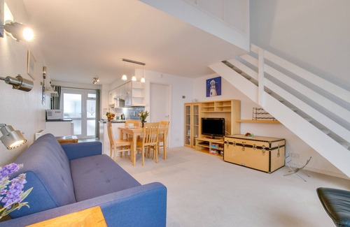 St Ives House | 41 St Nicholas Court