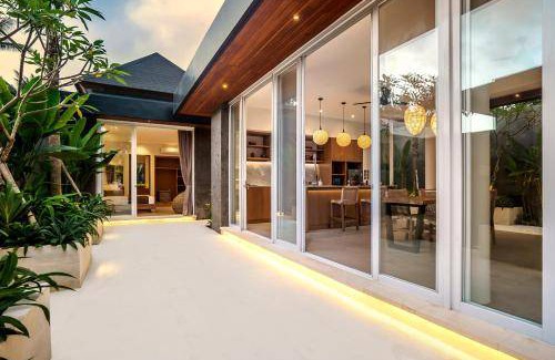 Singakerta Villa | 410 m² Villa ∙ 2 bedrooms ∙ 6 guests
