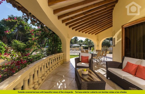 Moraira Villa | 410 m² Villa ∙ 5 bedrooms ∙ 10 guests