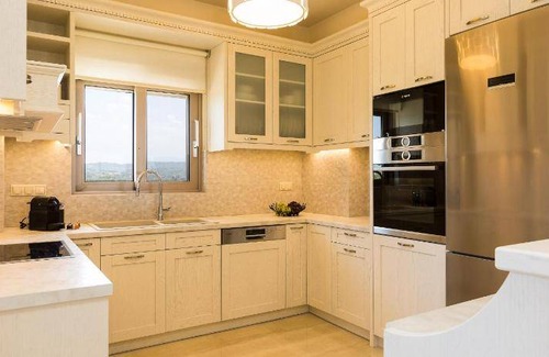 Stavromenos Villa | 410 m² Villa ∙ 6 bedrooms ∙ 15 guests