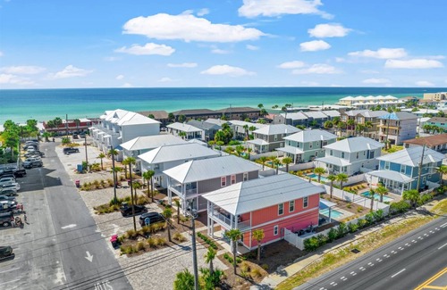 Silver Sands Beach House | 4101 Choctaw St - Luxury Beach House With Private Pool - Minutes From the Beach!