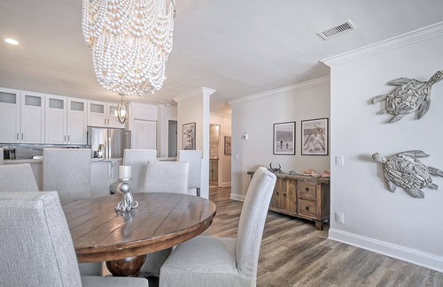 Isle of Palms House | 412 Seascape by AvantStay | Oceanfront + Balcony