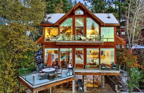 Lakeridge Other | 418 m² Accommodation ∙ 4 bedrooms ∙ 10 guests