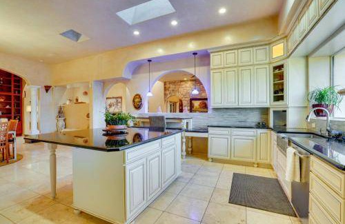 Houghton House | 418 m² House ∙ 4 bedrooms ∙ 10 guests