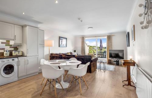 Clifden House | 419 Stunning Sea View Clifden Apartment