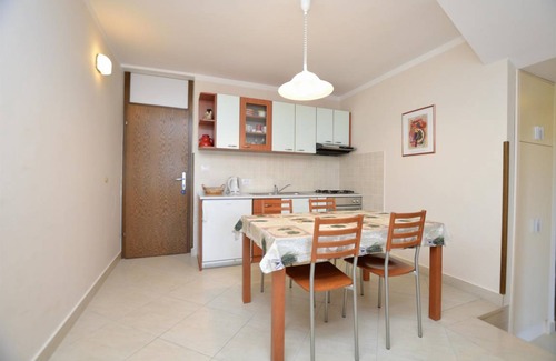 Cres Apartment | 42 m² Apartment ∙ 1 bedroom ∙ 4 guests