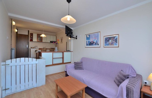 Cres Apartment | 42 m² Apartment ∙ 1 bedroom ∙ 4 guests
