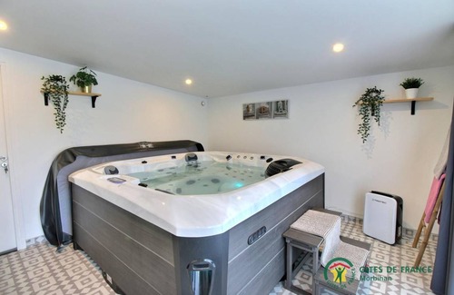 La Chapelle-Caro House | 42 m² Gîte ∙ 1 bedroom ∙ 2 guests