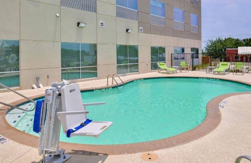 Brownwood Hotel | 42 m² Hotel ∙ 127 guests