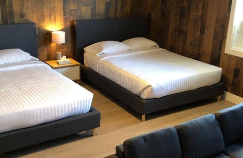 Camrose Hotel | 42 m² Hotel ∙ 4 guests