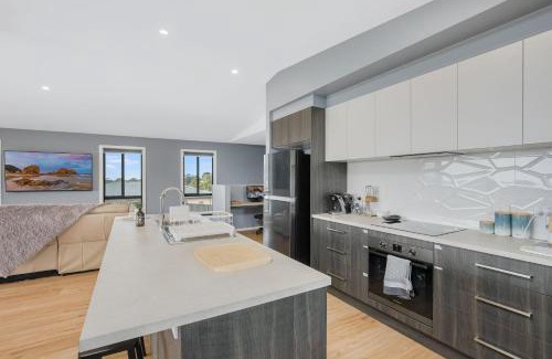 Bermagui House | 42 Songlark