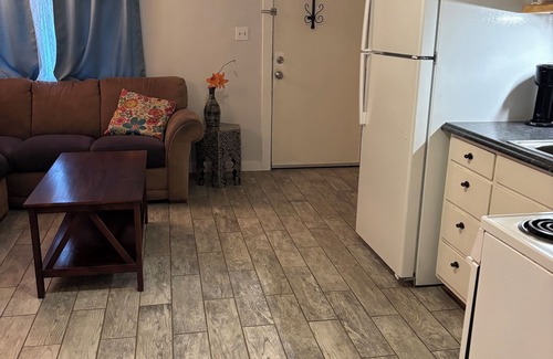 Crestone Apartment | 420-Dog friendly 1 Bedroom Apartment in the Heart of Crestone