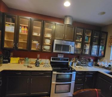 Southridge Bed & Breakfast | 420 Friendly CRNRM Nad's Place