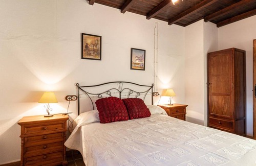 Melegis Cottage | 420 m² Cabin ∙ 4 bedrooms ∙ 8 guests