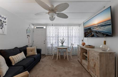 North Wildwood Apartment | 422 E 4Th Ave, Unit 206