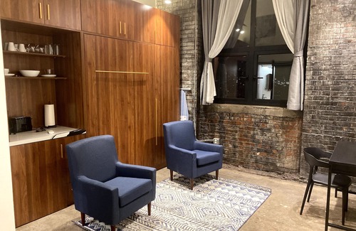 North Oakland Apartment | 424 Gold Way-Apt. 301, Studio Apartment
