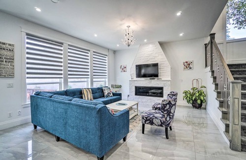 Surrey House | 427 m² House ∙ 4 bedrooms ∙ 18 guests
