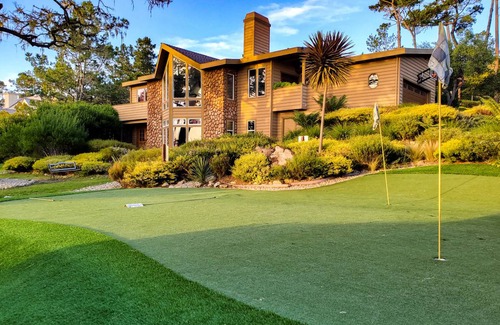 Pebble Beach House | 427 m² House ∙ 5 bedrooms ∙ 11 guests