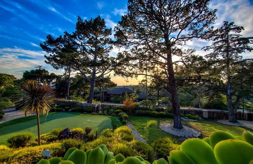 Pebble Beach House | 427 m² House ∙ 5 bedrooms ∙ 11 guests