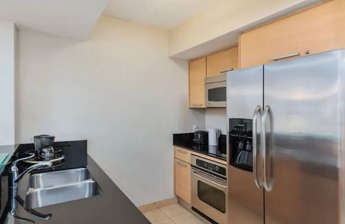 Sunny Isles Beach Condo | 42b Beachfront Marenas one bedroom apartment