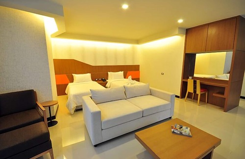 Nakhon Sawan Hotel | 42C The Chic Hotel