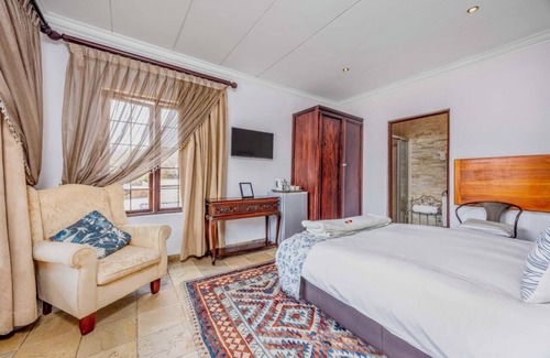 Centurion Bed & Breakfast | 42onKing