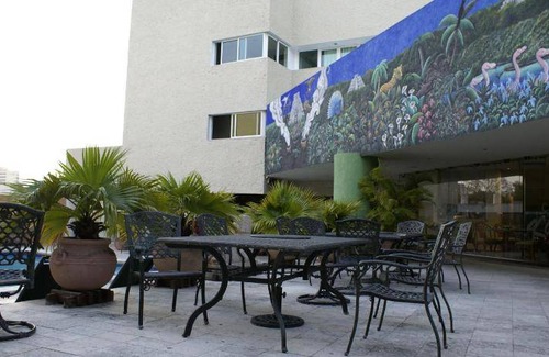 Zona Paseo Montejo Hotel | 43 m² Hotel ∙ 127 guests