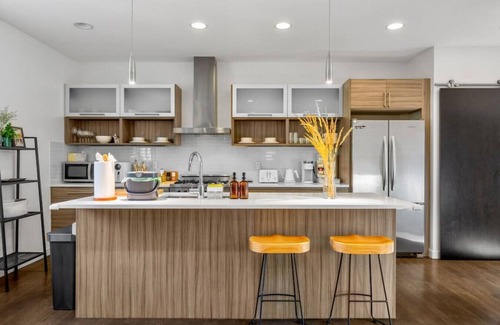 Fremont House | 4313 Fremont · 3b2.5b Fremont Gem w/Seattle Skyline & Lake View