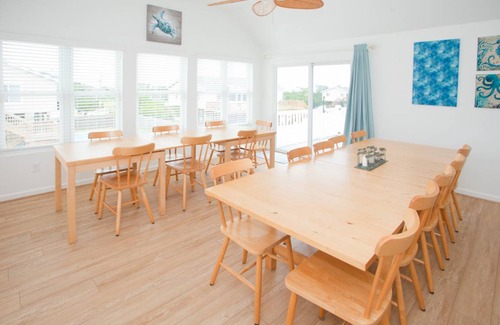 Sandbridge House | 432 m² House ∙ 10 bedrooms ∙ 22 guests