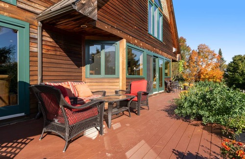 Stowe Hollow House | 435 m² House ∙ 4 bedrooms ∙ 10 guests
