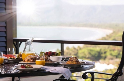 Port Douglas House | 44 Island Point Road - Port Douglas, Villa Aman - Port Douglas
