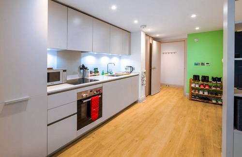 Turnham Green Apartment | 44 m² Apartment ∙ 1 bedroom ∙ 2 guests