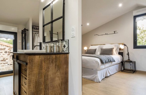Chateau-Thebaud Cottage | 44 m² Cabin ∙ 1 bedroom ∙ 2 guests