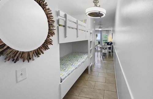Inlet Beach Condo | 44 m² Condo ∙ 4 guests